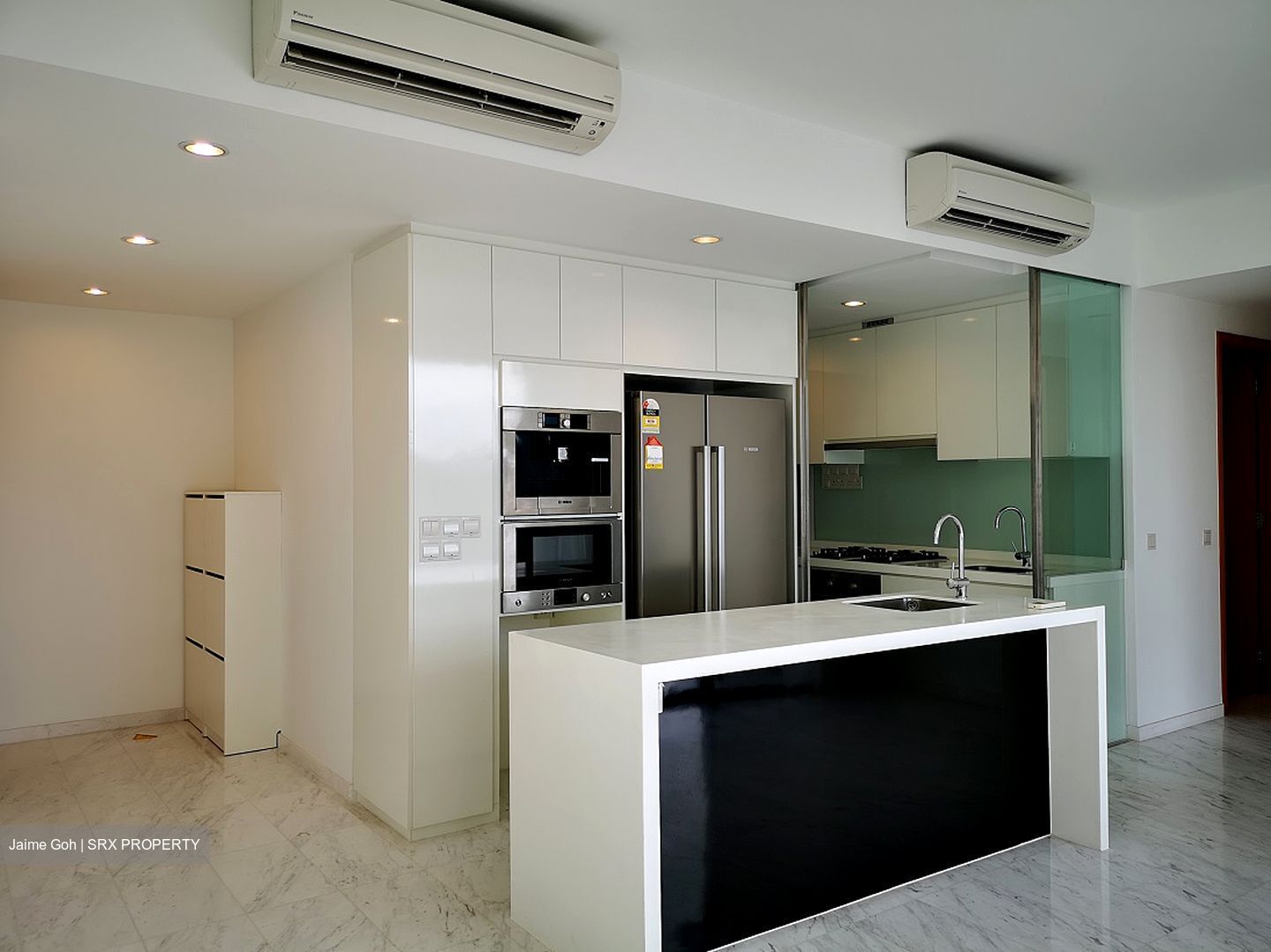Centro Residences (D20), Condominium #521535881